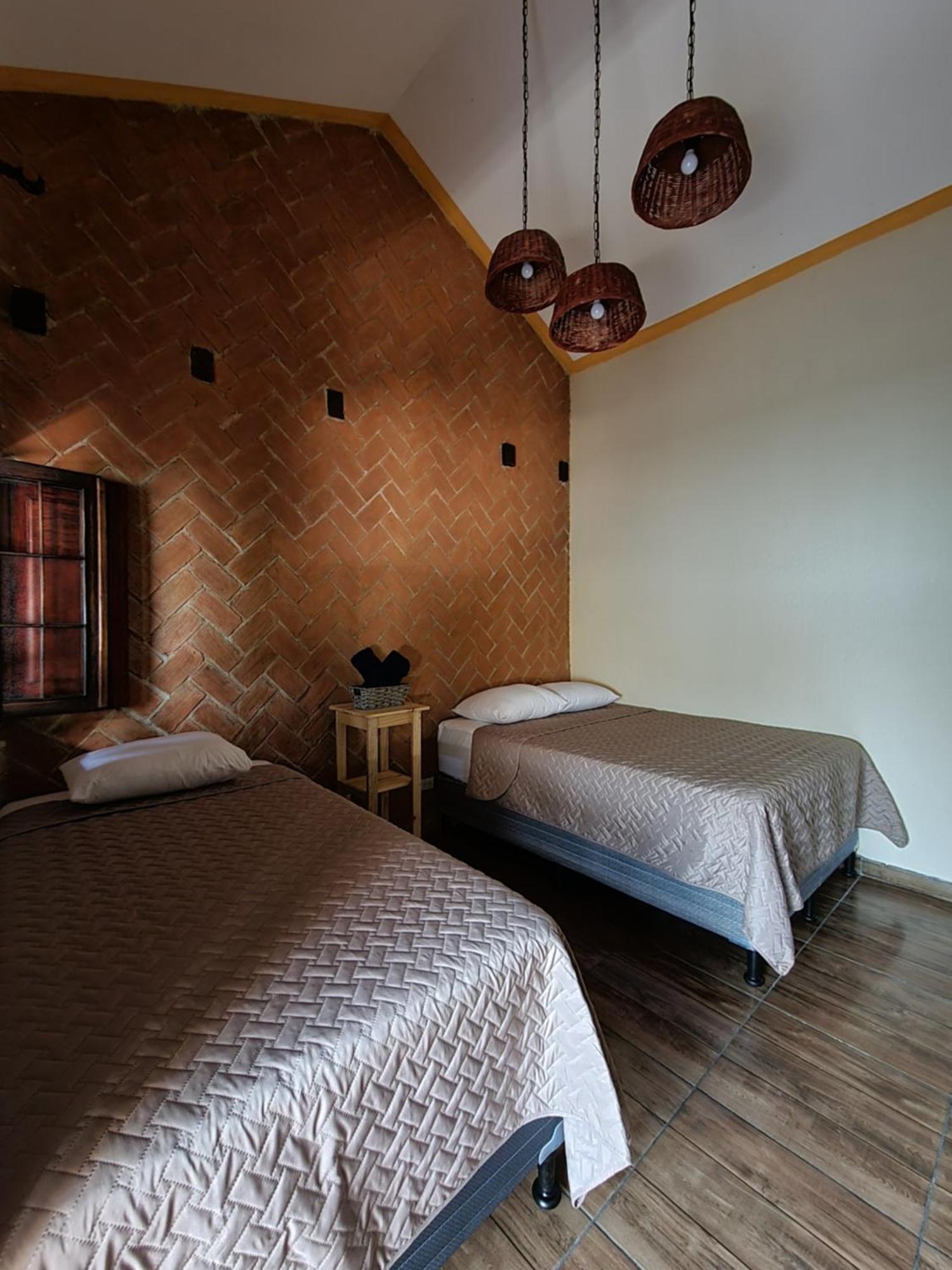 Central Hostel Boutique 危地马拉安地瓜 外观 照片